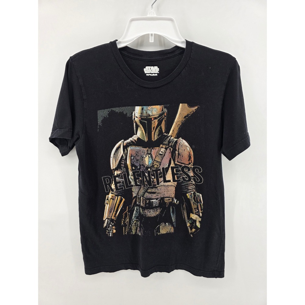Star Wars Mandalorian Relentless Portrait‎ Graphic Tee M